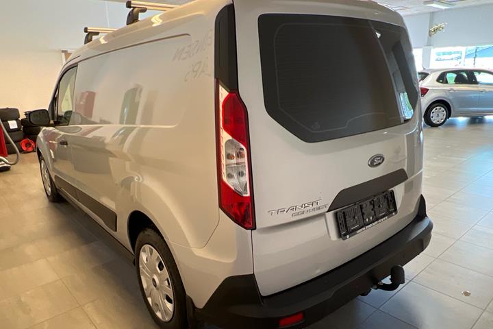 Sølv Ford Transit Connect fra 2020