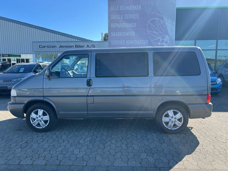 VW Caravelle 2,5 Kort 8/9 pers. TDI m/Airbag m/ABS Syncro 102HK