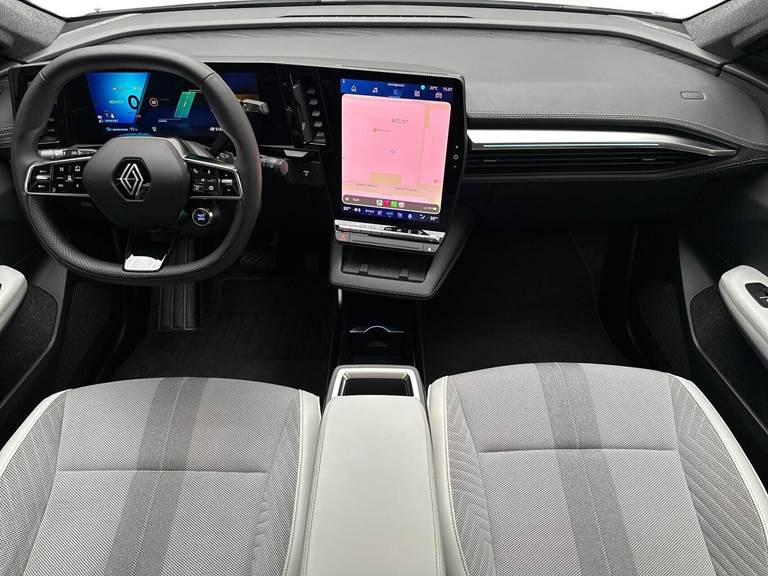 Renault Scénic E-TECH Iconic 220HK Aut.