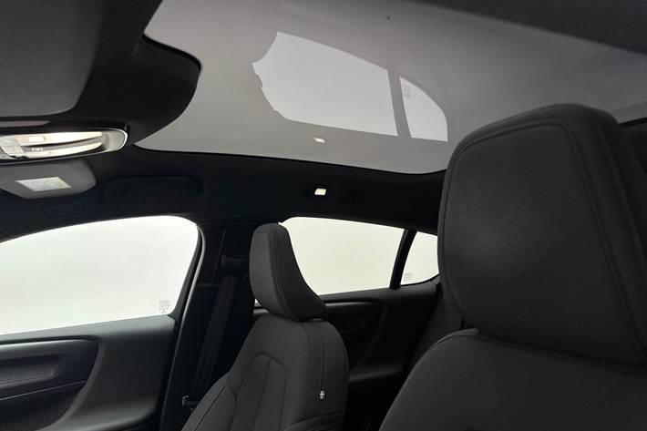 Sort Volvo C40 fra 2022