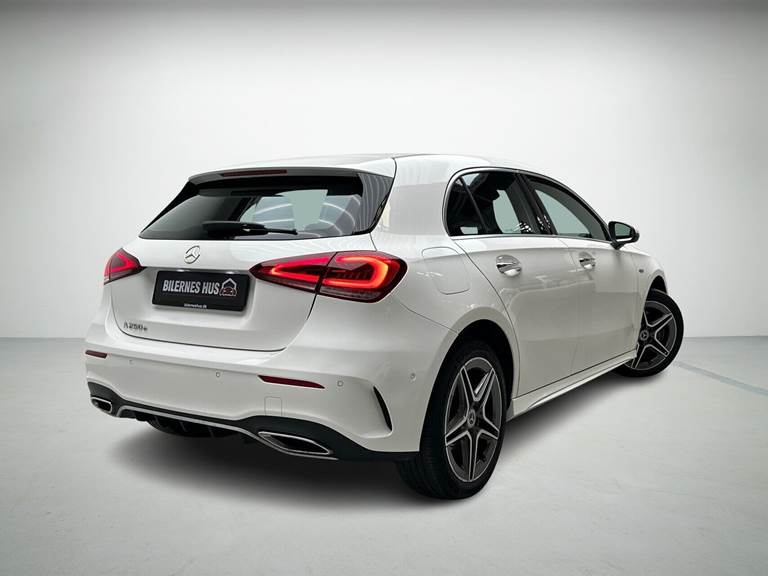 Mercedes A250 e 1,3 Plugin-hybrid AMG Line 8G-DCT 218HK 5d 8g Aut.