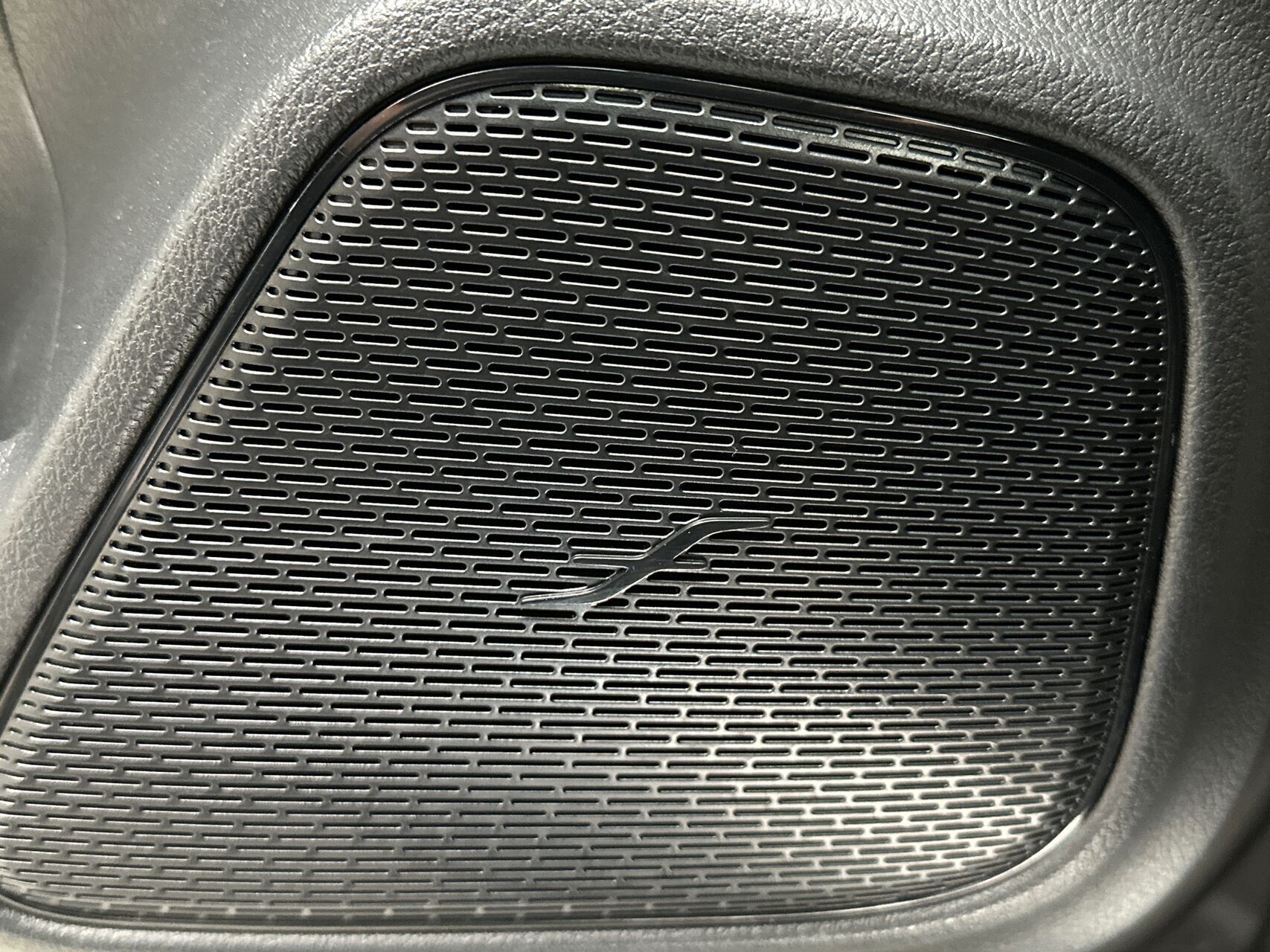 undefined Mercedes EQB 300 fra 2022