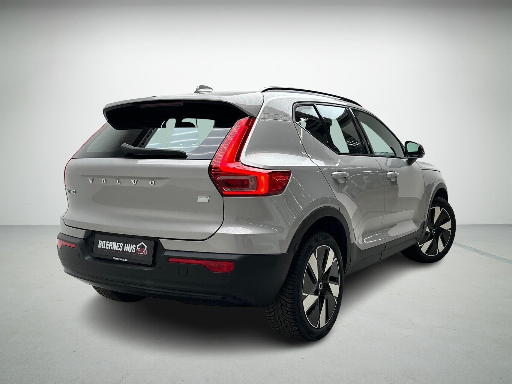 Volvo XC40 Recharge Extended Range Plus 252HK 5d Aut.