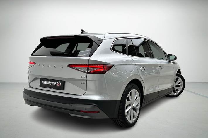 Sølv Skoda Enyaq fra 2021
