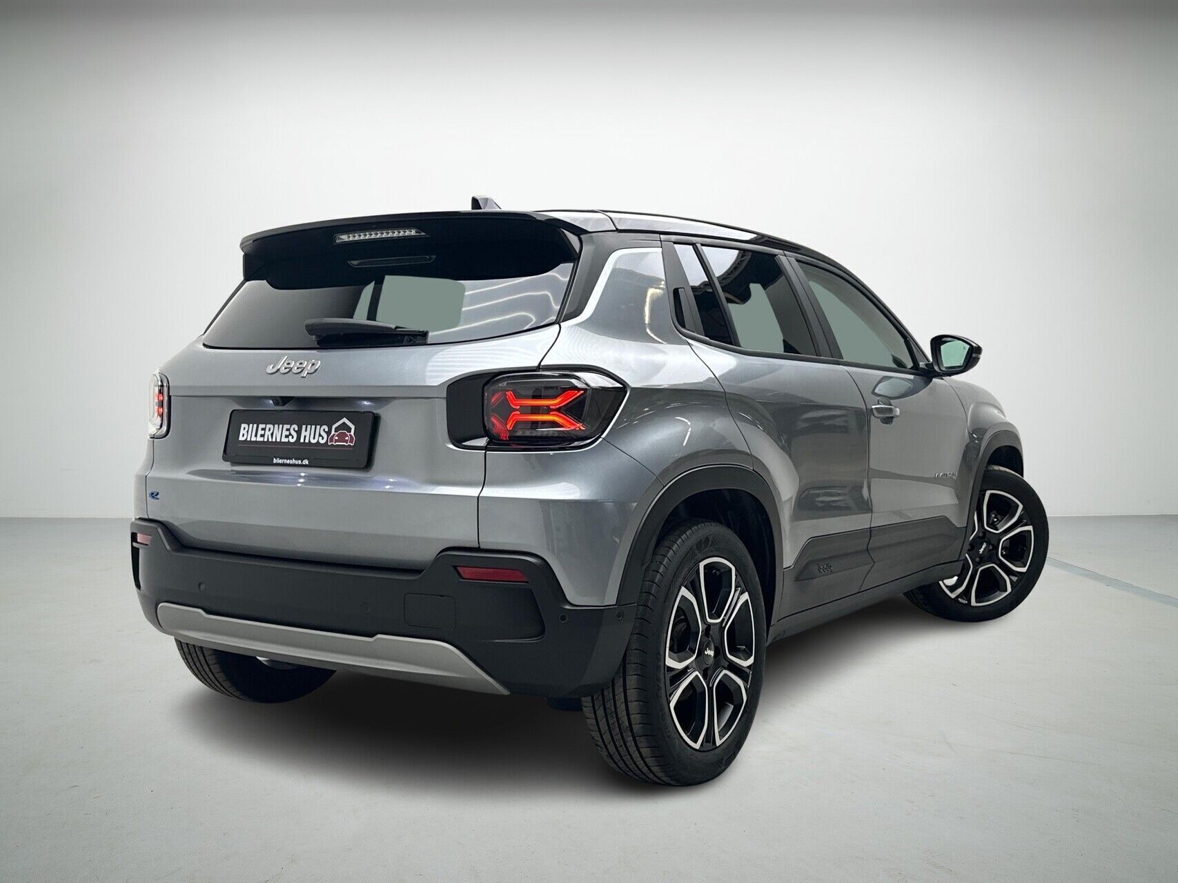 Jeep Avenger EL Summit 156HK 5d Aut.