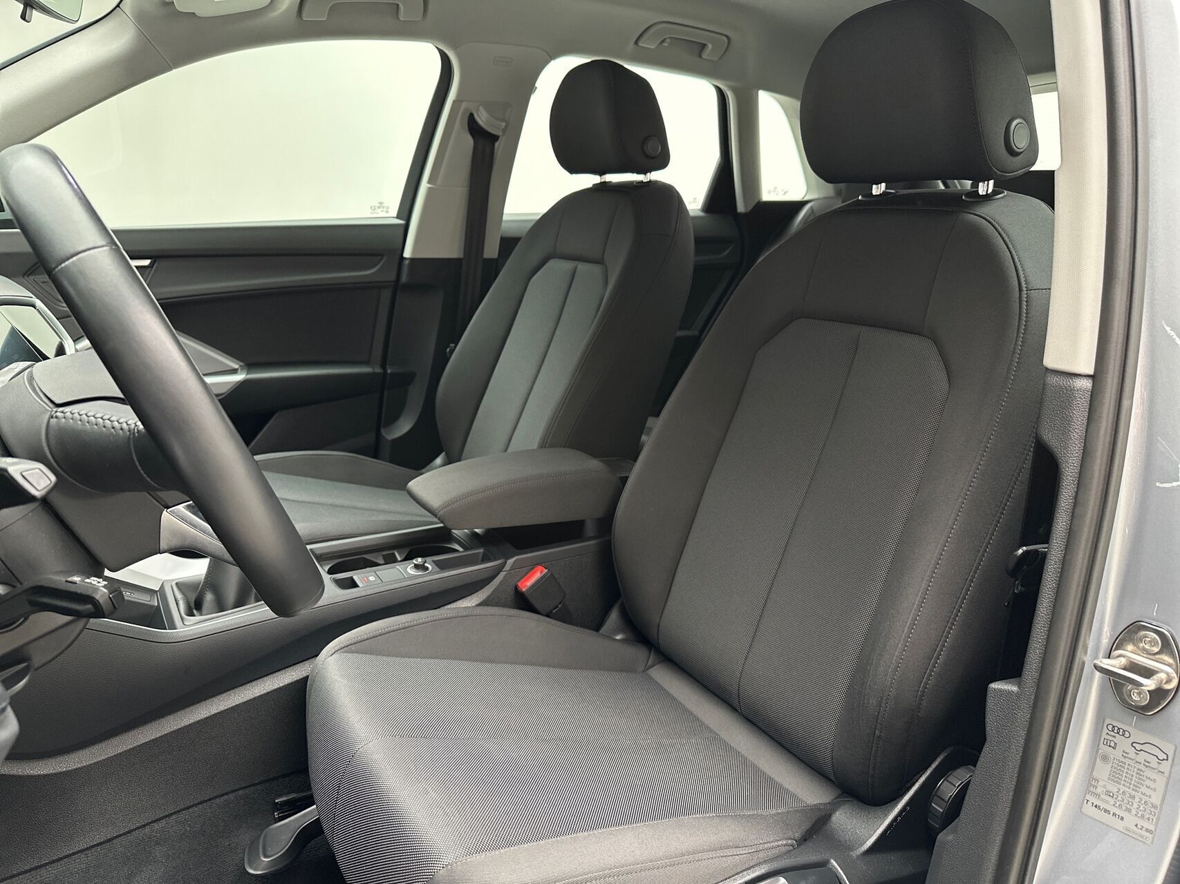 Sølv Audi Q3 fra 2019