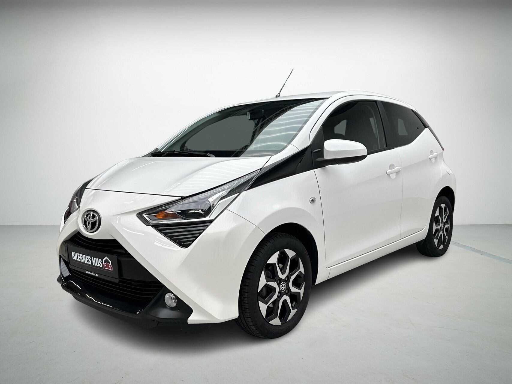 Toyota Aygo 1,0 VVT-I X-Press X-Shift 72HK 5d Aut.