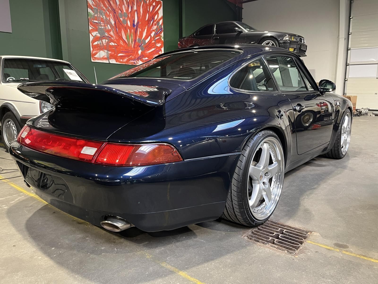 Blå Porsche 911 fra 1994