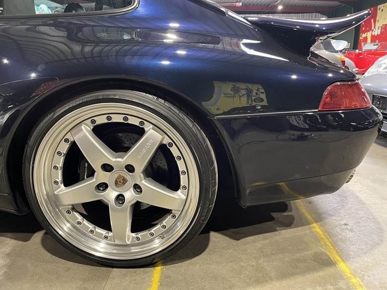 Porsche 911 3,6 272HK 2d 6g