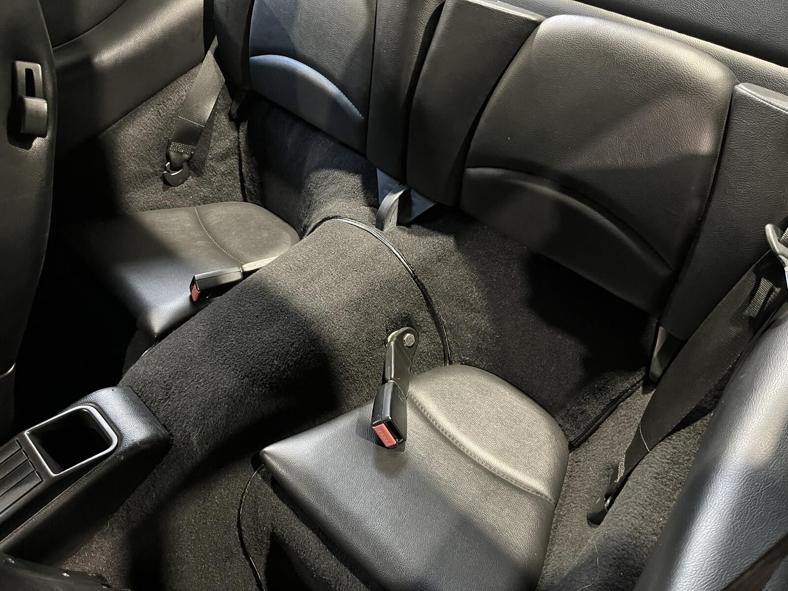 Blå Porsche 911 fra 1994