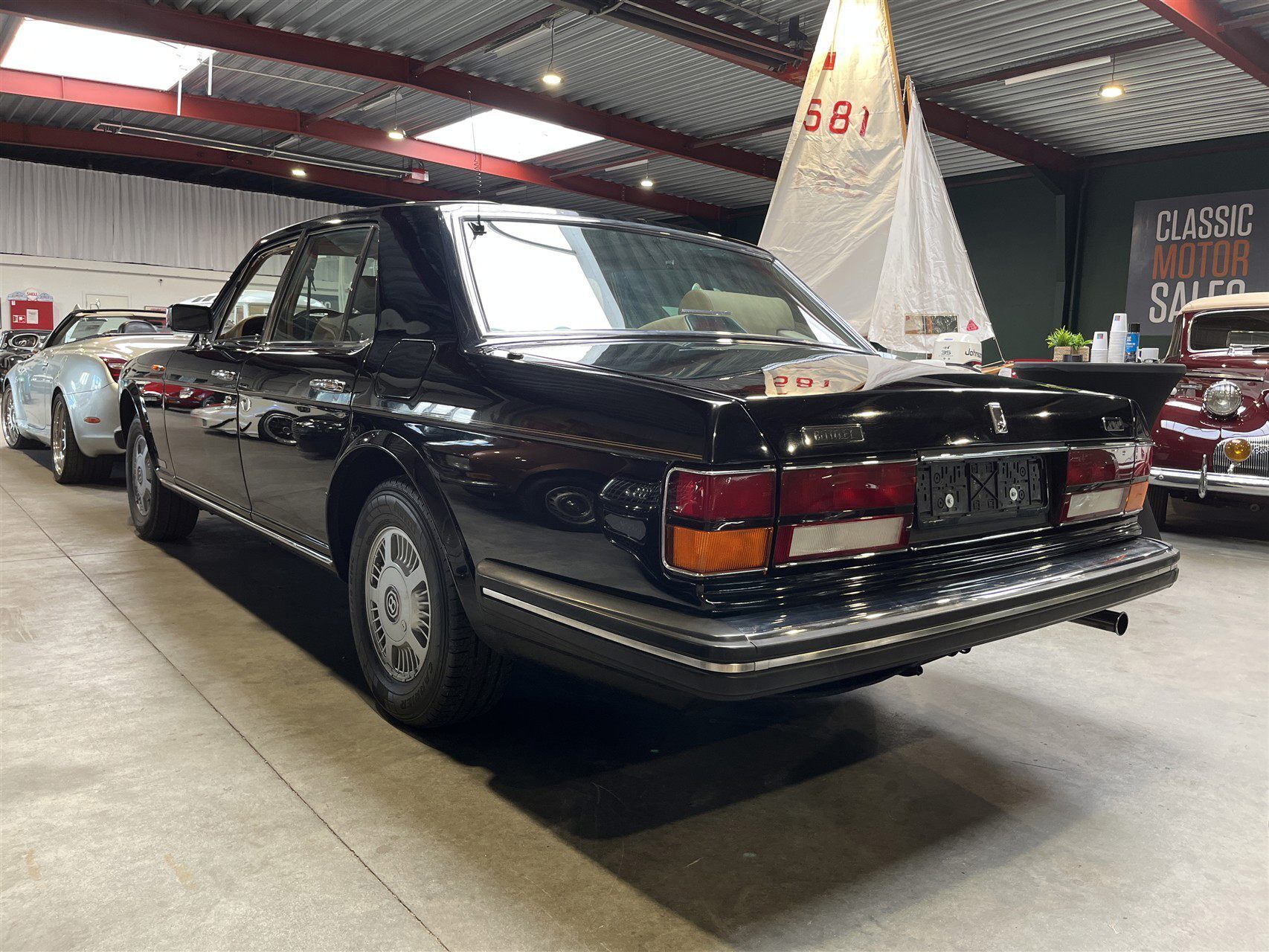 Bentley Eight 6,8 215HK Aut.