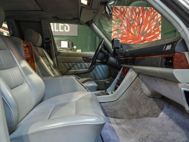 Mercedes 560SEL 5,5 279HK Aut.