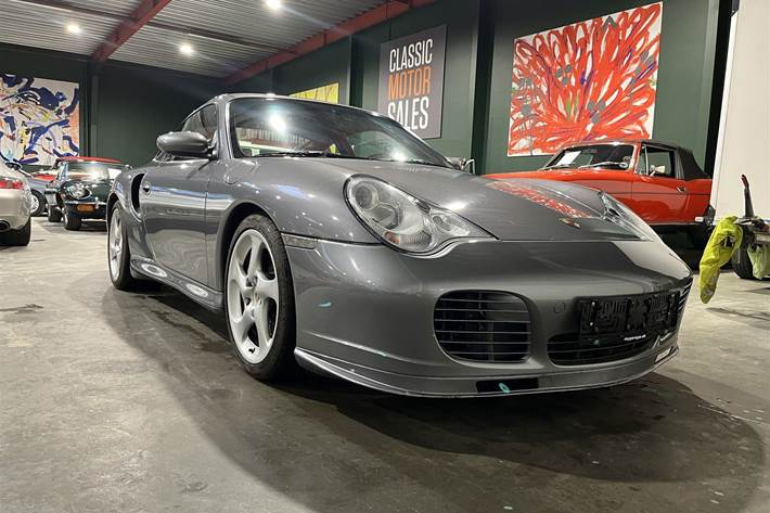 undefined Porsche 911 fra 2004 set udefra