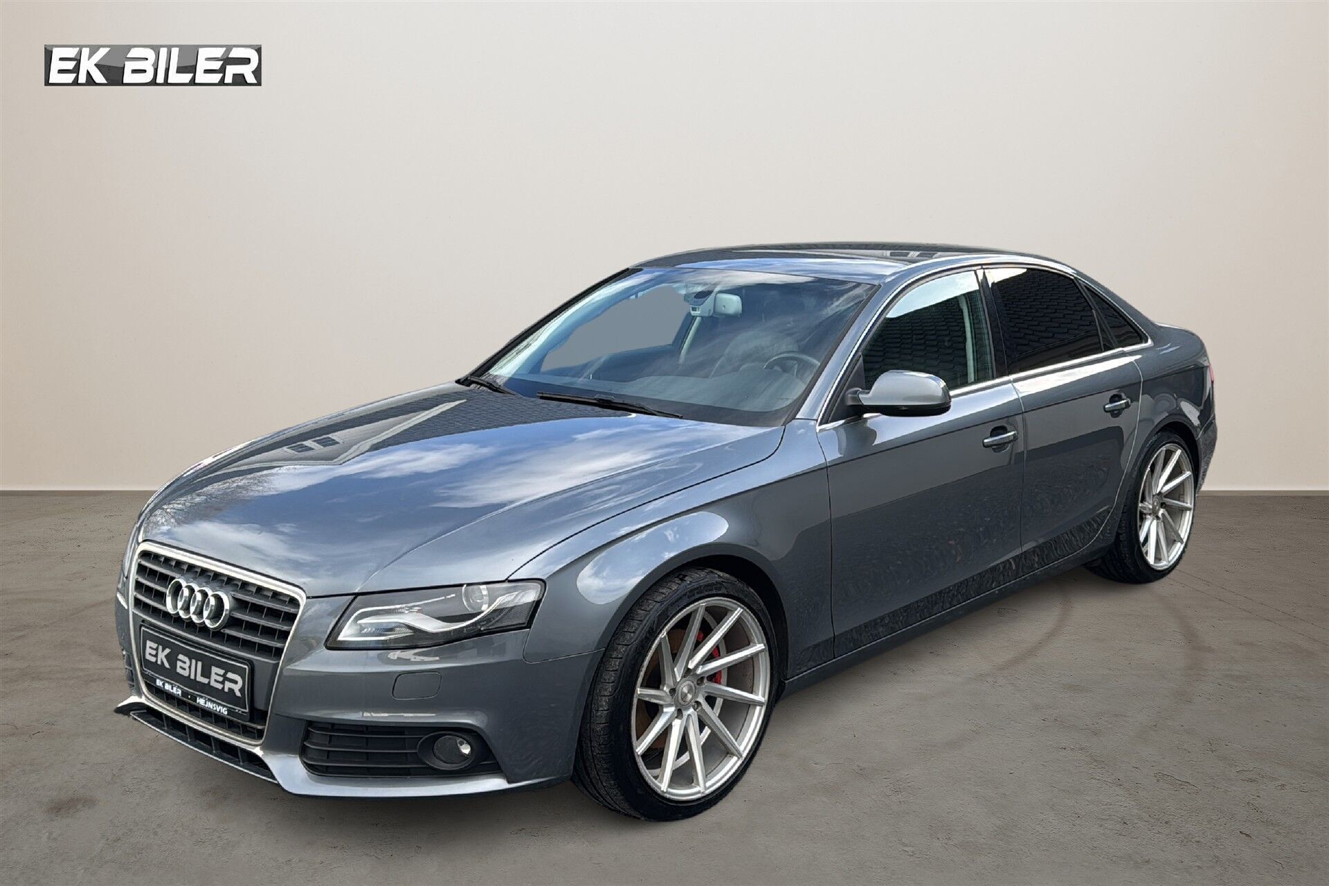 Audi A4 2,0 TDI 136HK 6g