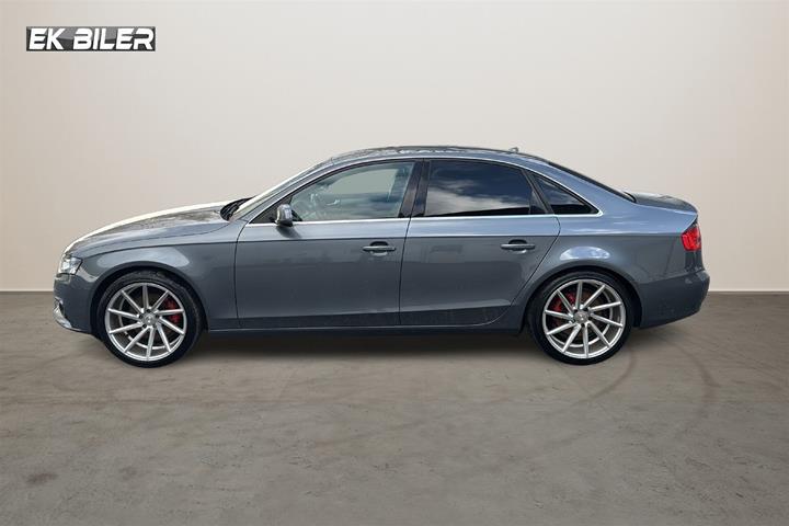 Sort Audi A4 fra 2011