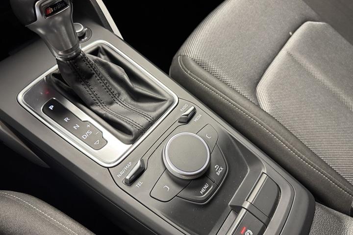 Sort Audi Q2 fra 2018