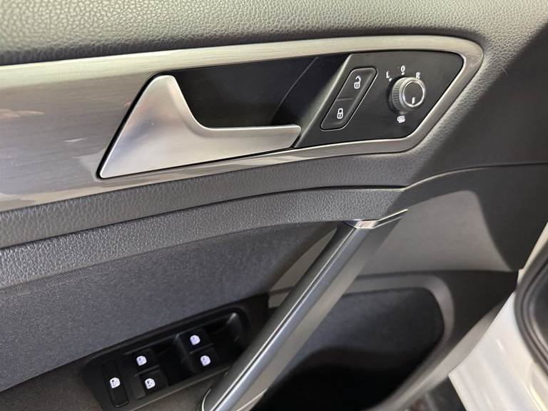 VW Golf 1,6 Variant TDI Allstar 110HK Stc