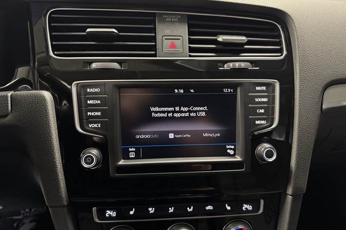 Hvid VW Golf fra 2017