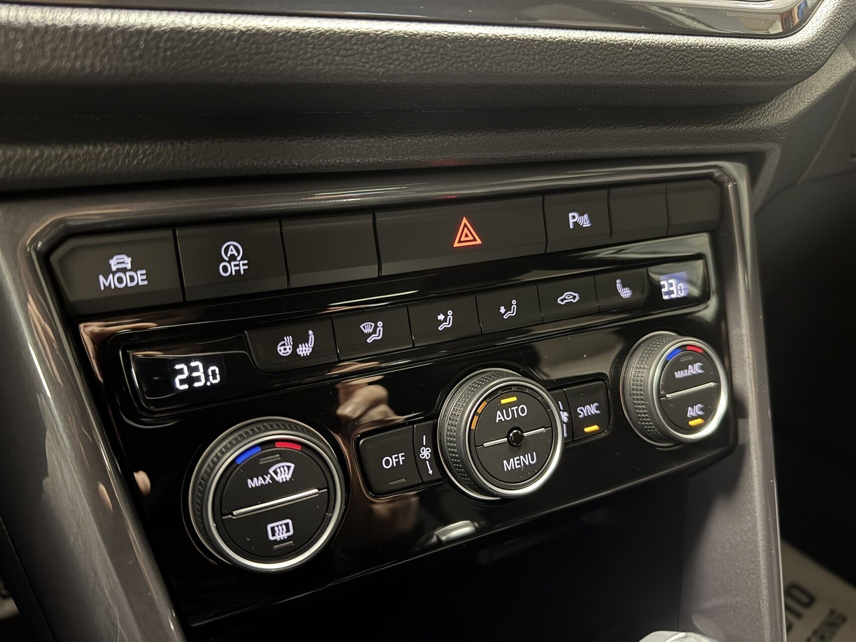 Hvid VW T-Roc fra 2019