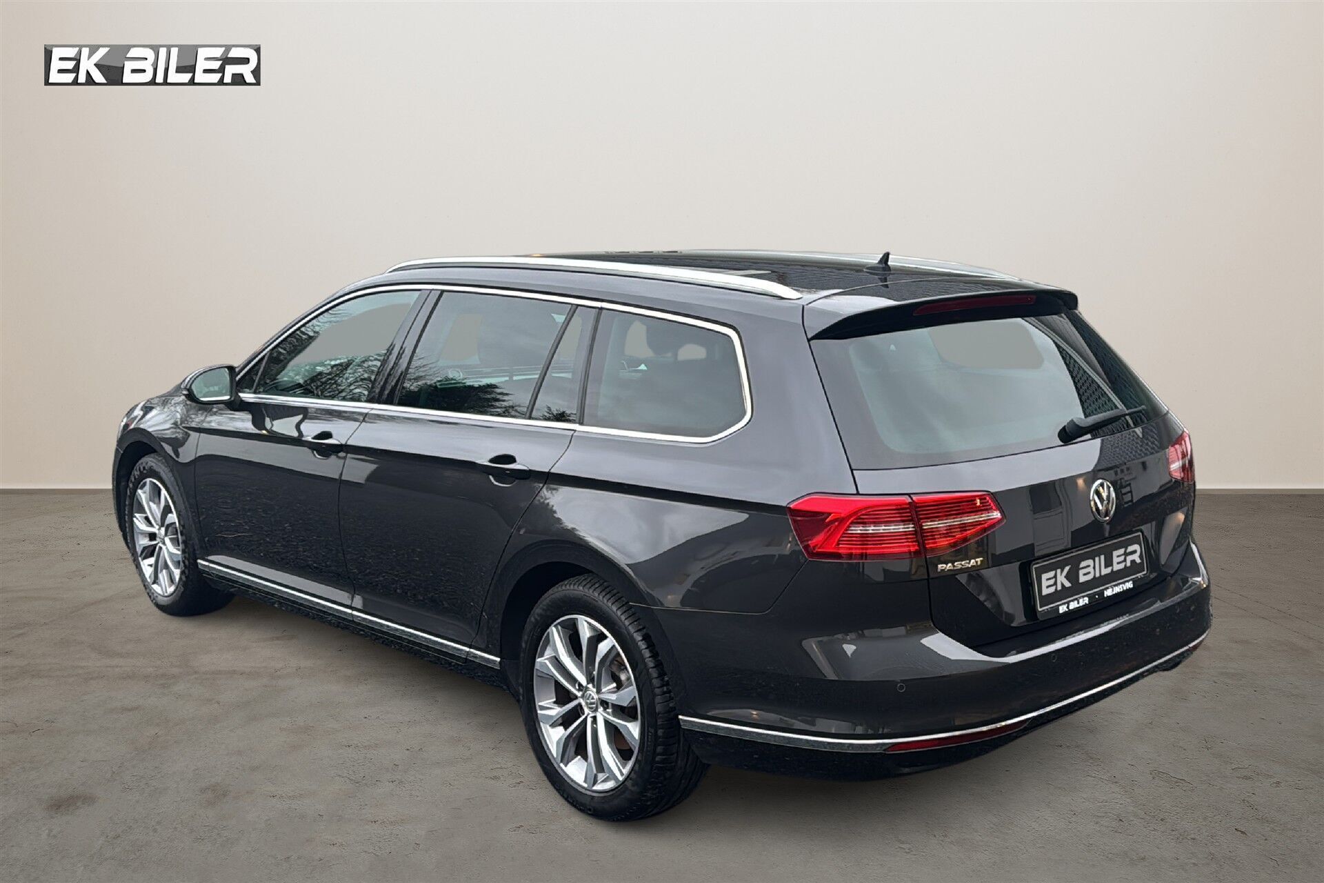 Brun VW Passat fra 2019