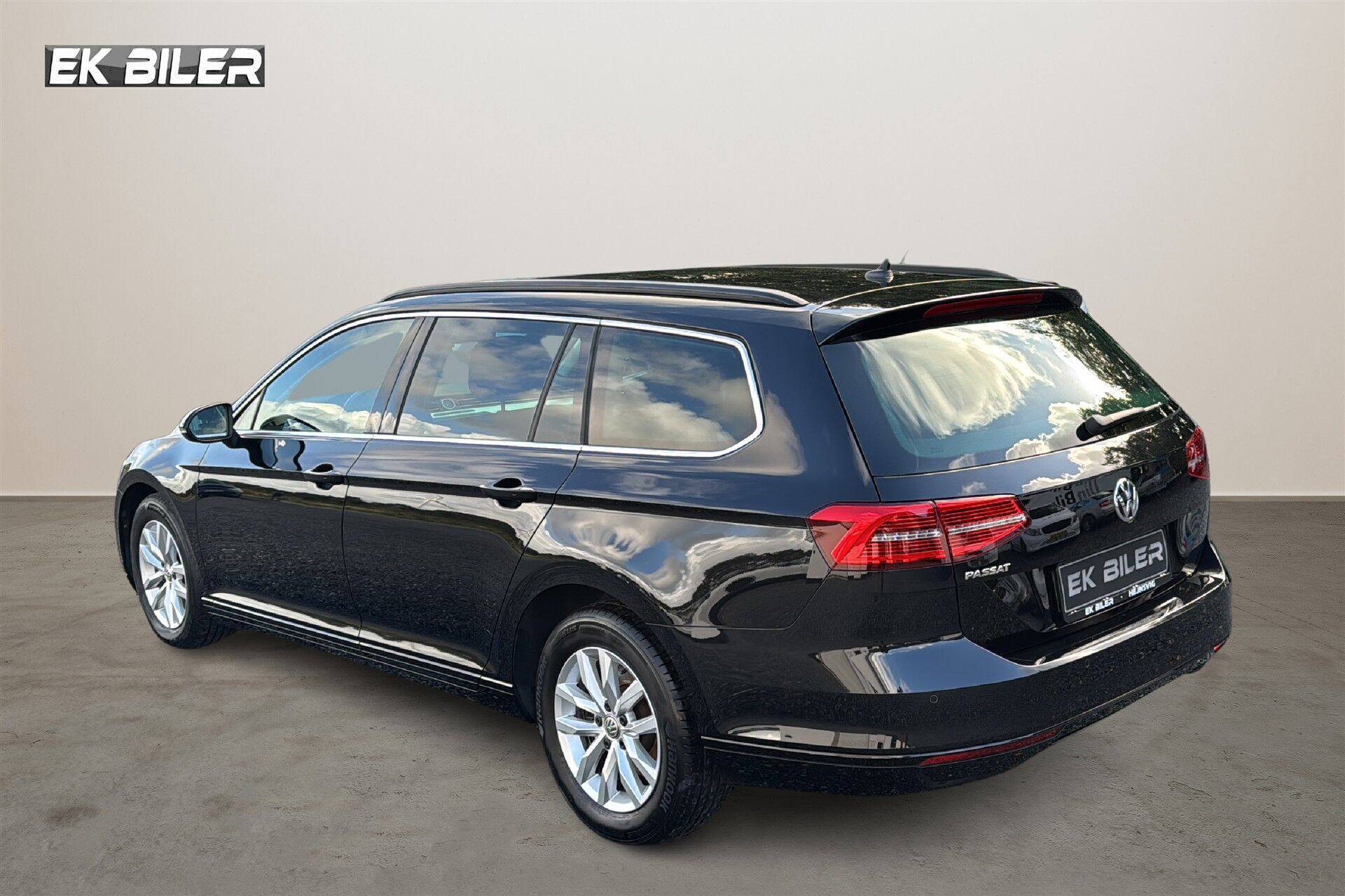 Sort VW Passat fra 2018