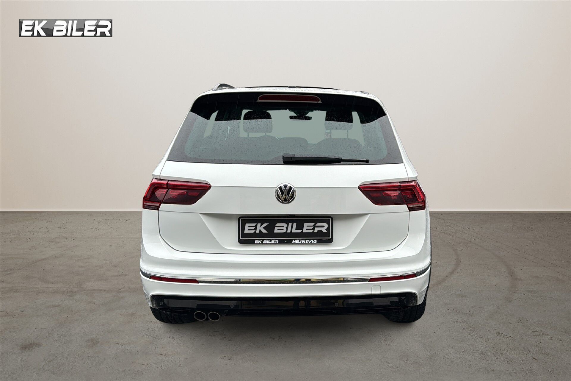 Hvid VW Tiguan fra 2017