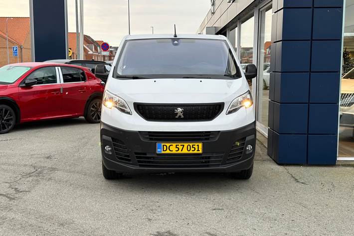 Hvid Peugeot Expert fra 2023