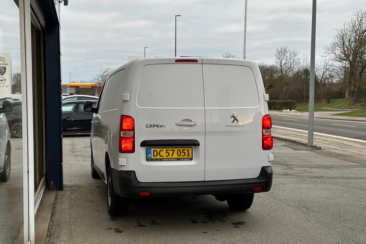 Hvid Peugeot Expert fra 2023
