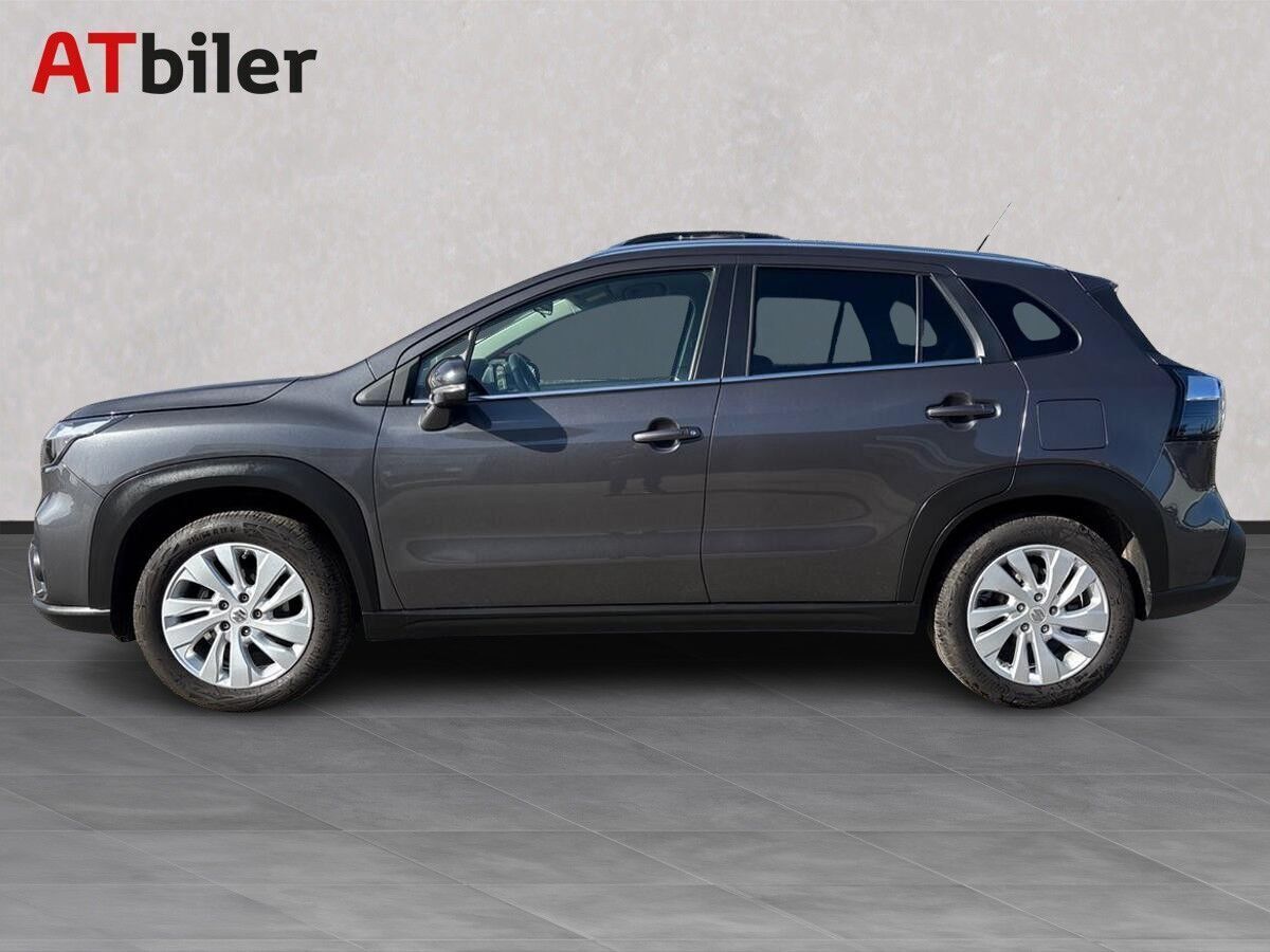 Sort Suzuki S-Cross fra 2024