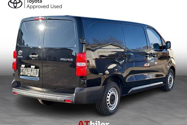 Sort Toyota ProAce fra 2023