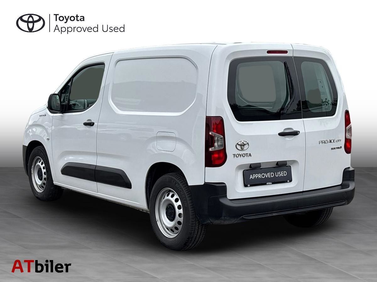 Toyota Proace City Electric Medium EL Base+ 136HK Van Aut.