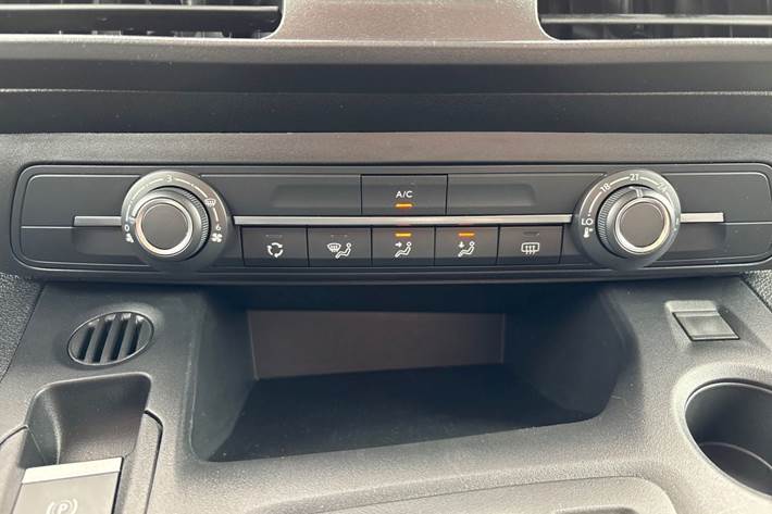 Hvid Toyota Proace City Electric fra 2024