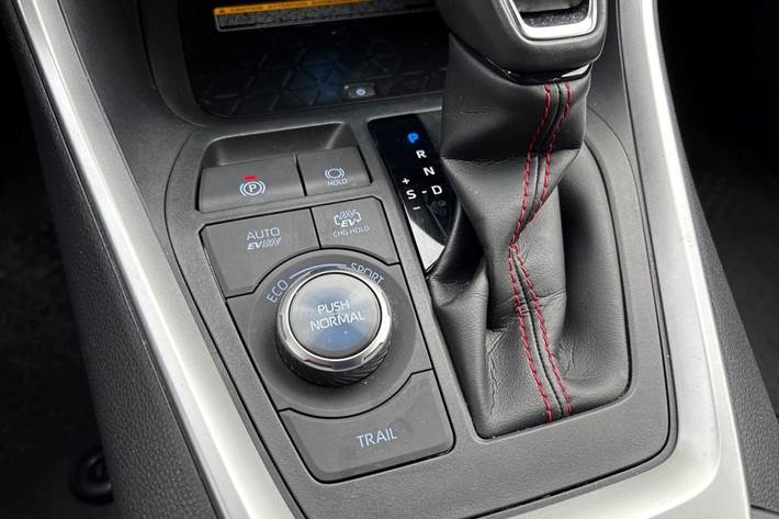 Blå Toyota RAV4 Plug-in fra 2021