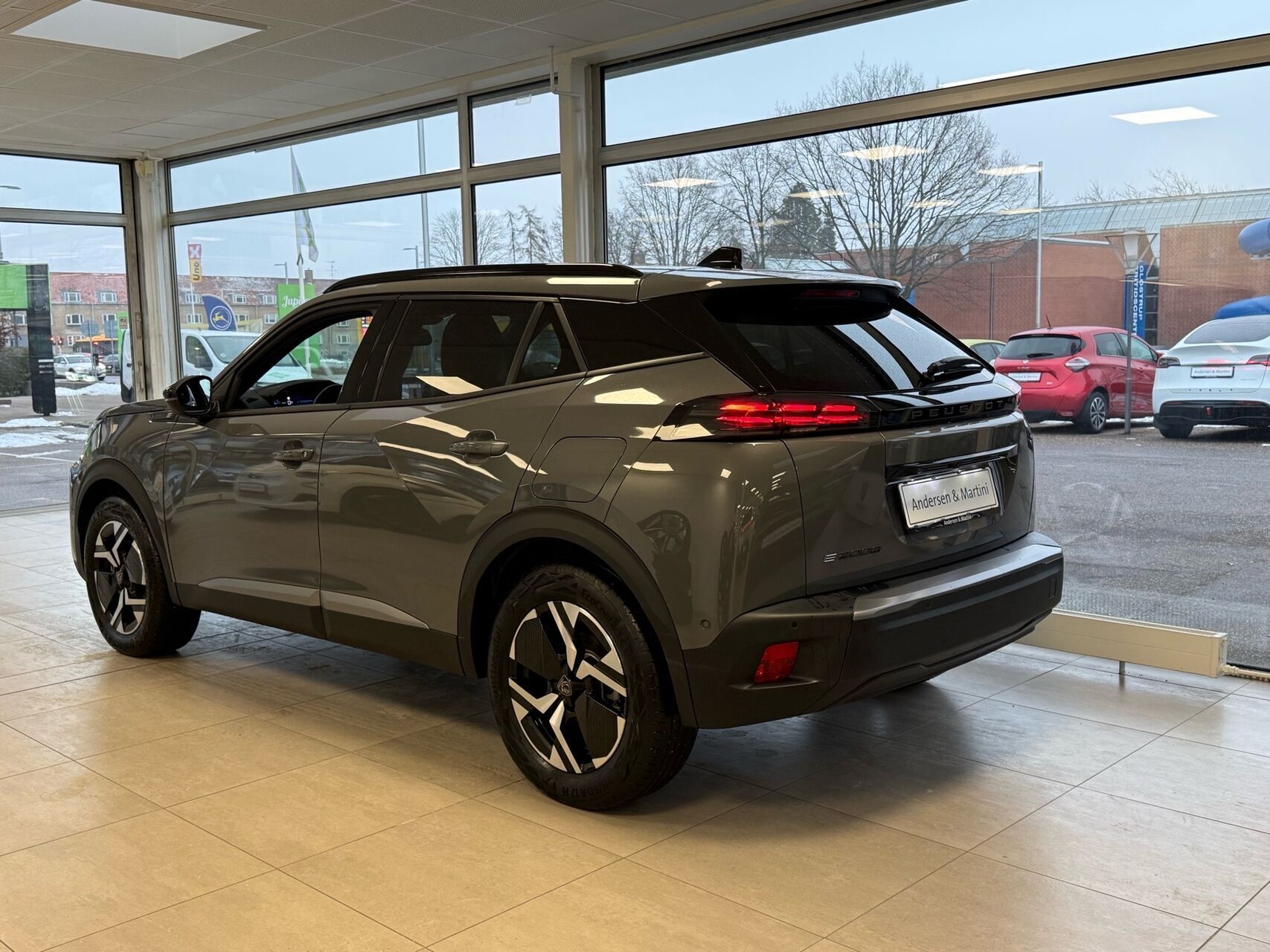 Peugeot e-2008 EL Allure 156HK 5d Aut.