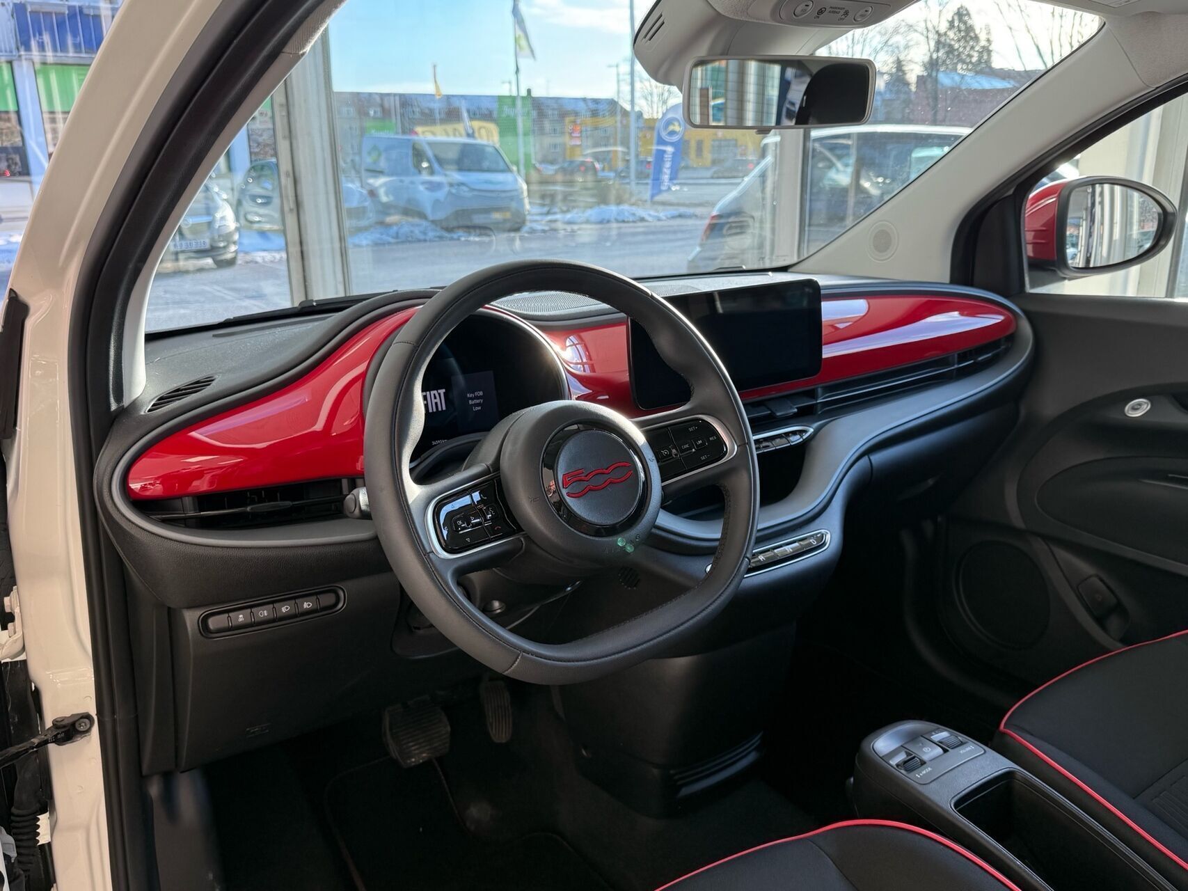 Fiat 500e EL RED 95HK 3d Aut.