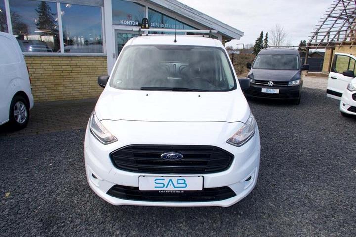 undefined Ford Transit Connect fra 2020 set udefra
