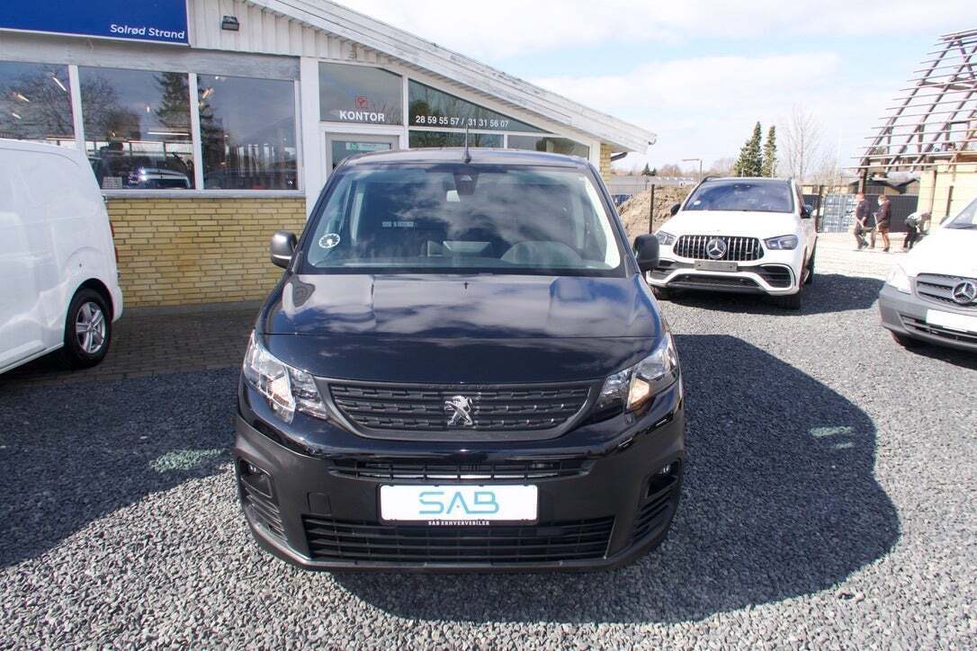 Peugeot Partner 1,5 BlueHDi 100 L2V2 Plus Van