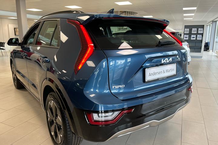 Blå Kia Niro EV fra 2025