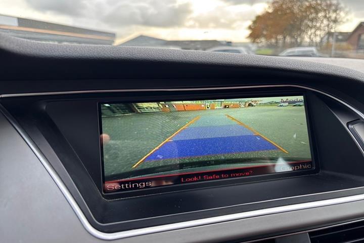 Sort Audi S5 fra 2008