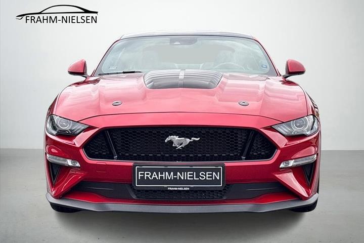 Rød Ford Mustang fra 2020