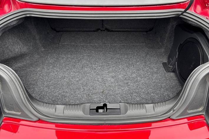 Rød Ford Mustang fra 2020