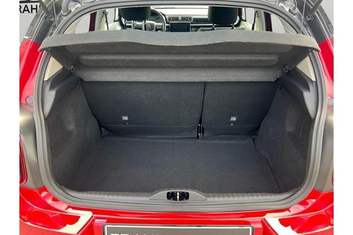 Rød Citroën C3 fra 2019