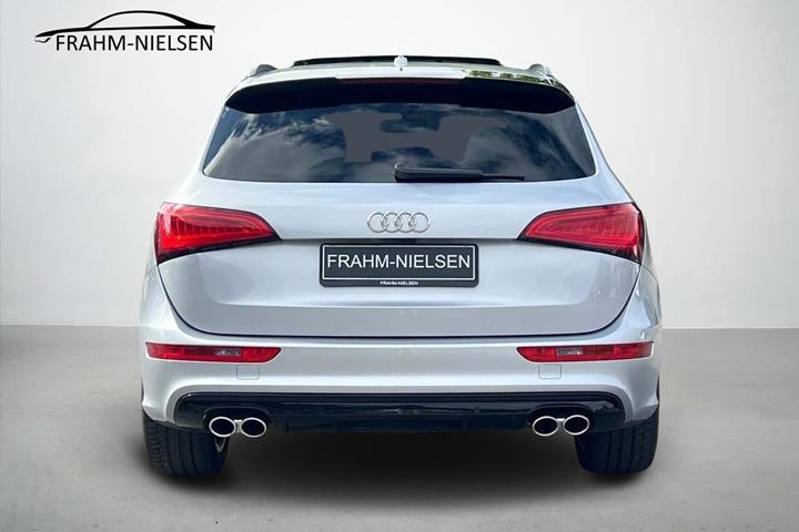 Grå Audi SQ5 fra 2017
