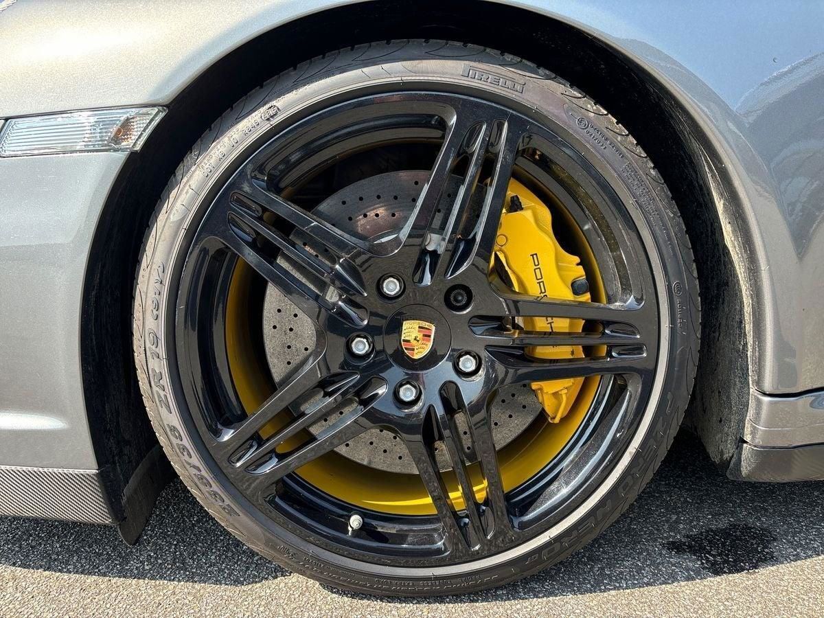 Grå Porsche 911 fra 2007