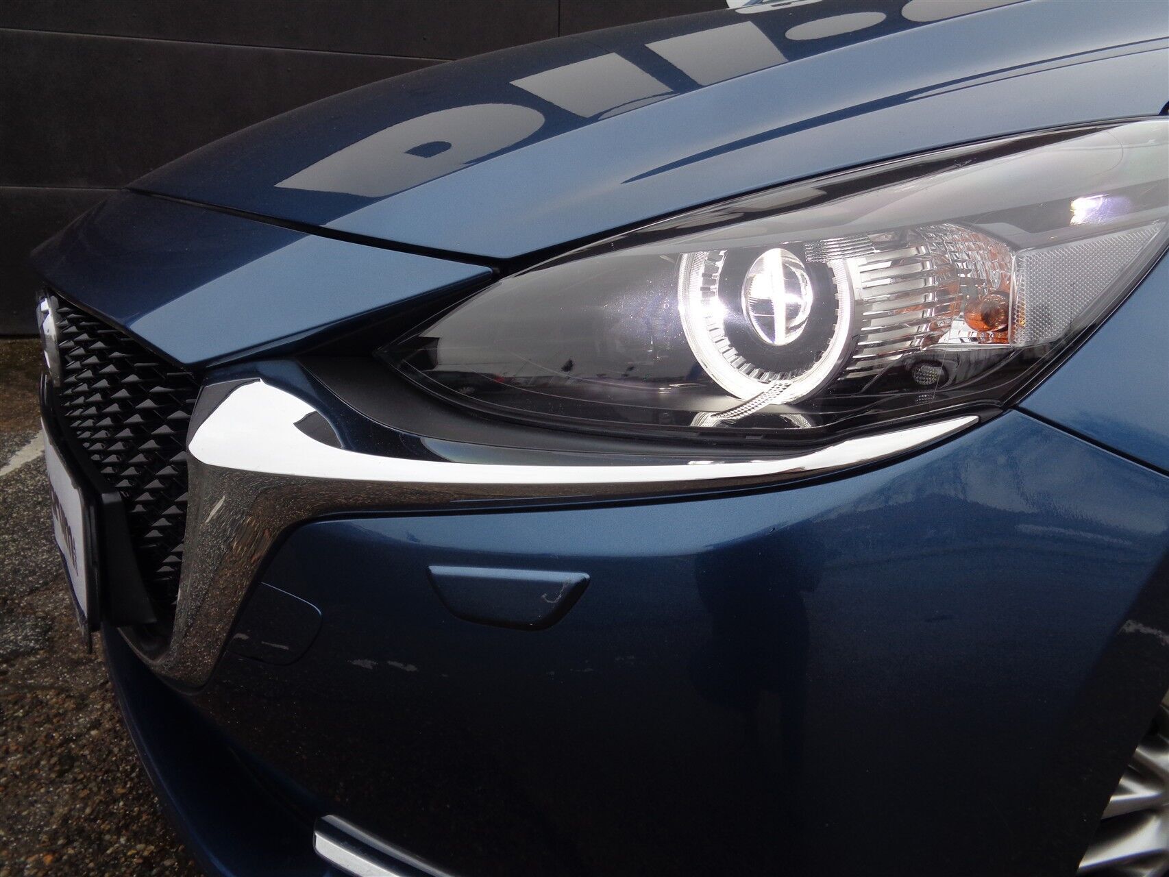 Mazda 2 1,5 Skyactiv-G Cosmo 90HK 5d 6g Aut.