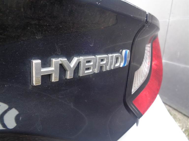 Mazda 2 1,5 VVT-I Hybrid Pure CVT 116HK 5d Trinl. Gear