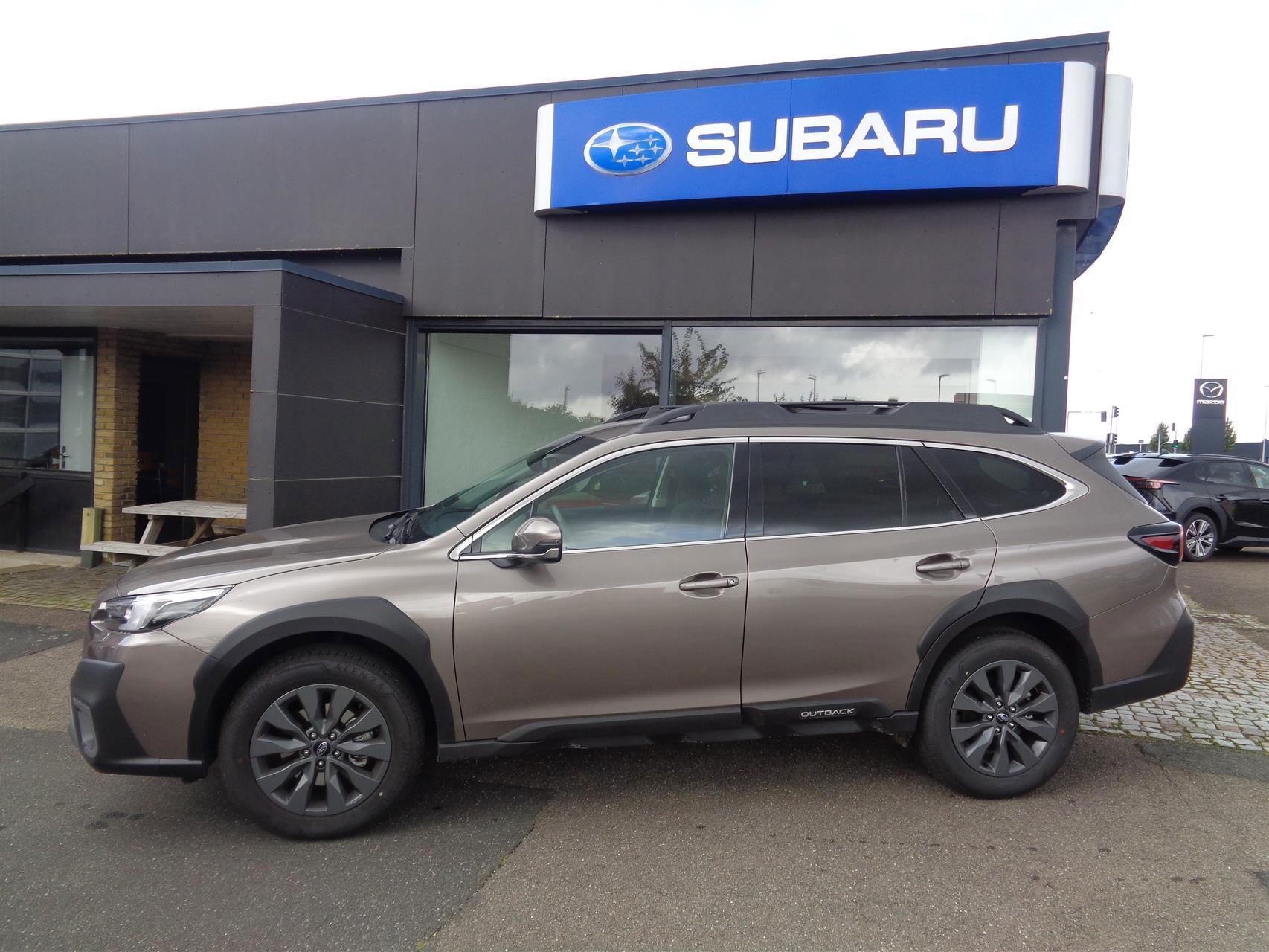 Bronze Subaru Outback fra 2024