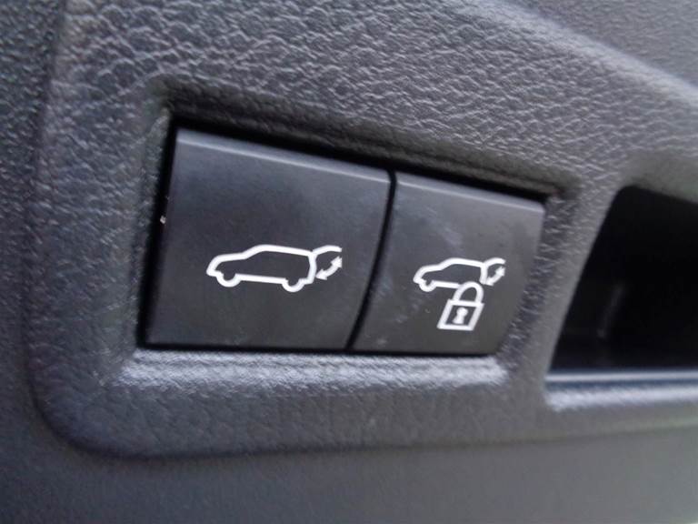 Subaru Solterra EL Touring AWD 218HK Aut.