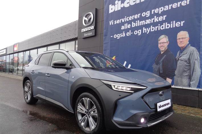 Grå Subaru Solterra fra 2022