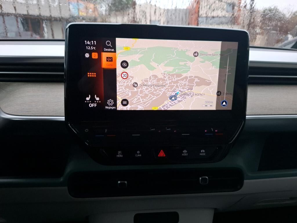 Grøn VW ID.Buzz fra 2024